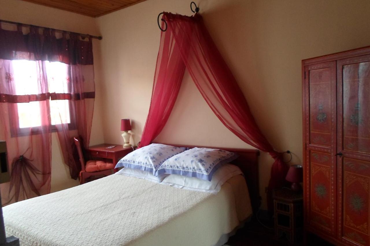 Bed and Breakfast Chez Vivi Ria Екстер'єр фото